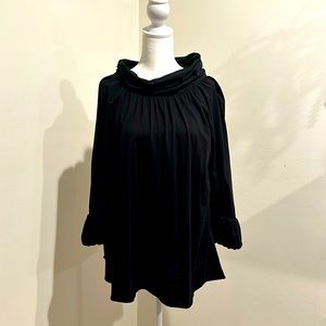 Velvet Brand - black swing top with adorable neckline and 3/4 sleeves. Size:  M